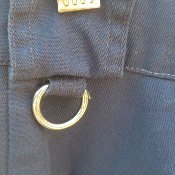 Tilley Endurables Navy Cargo Pants with Built In Key Ring 36" - Picture 5 of 7